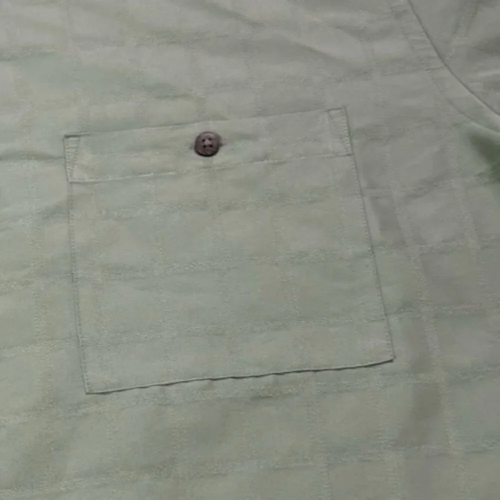 The Foundry Supply Short Sleeve Button Up Green Men's XLT - Picture 3 of 13